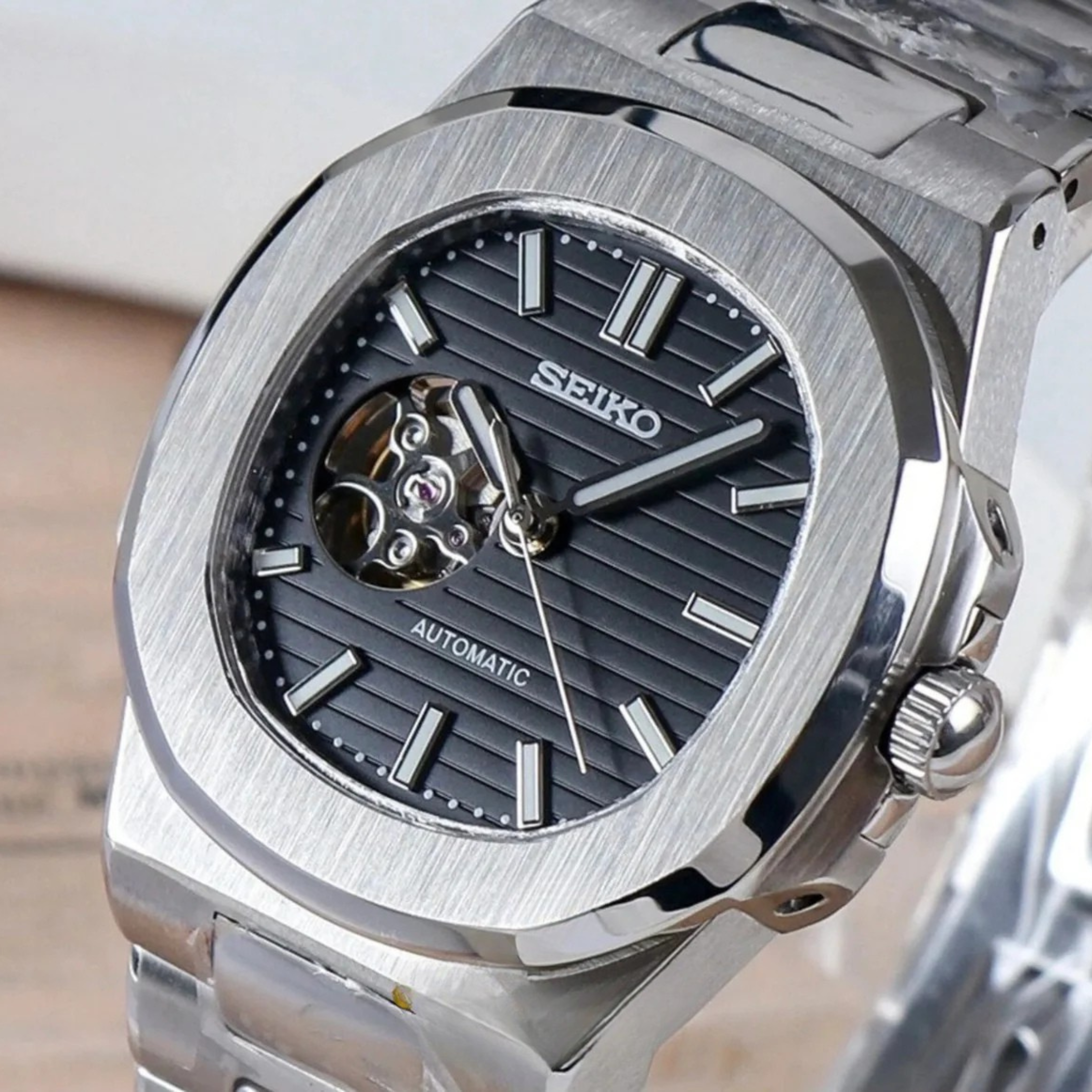 Nautiko Svart Openheart